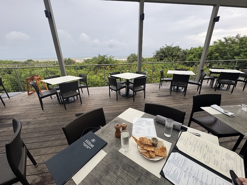 The Deck at 560